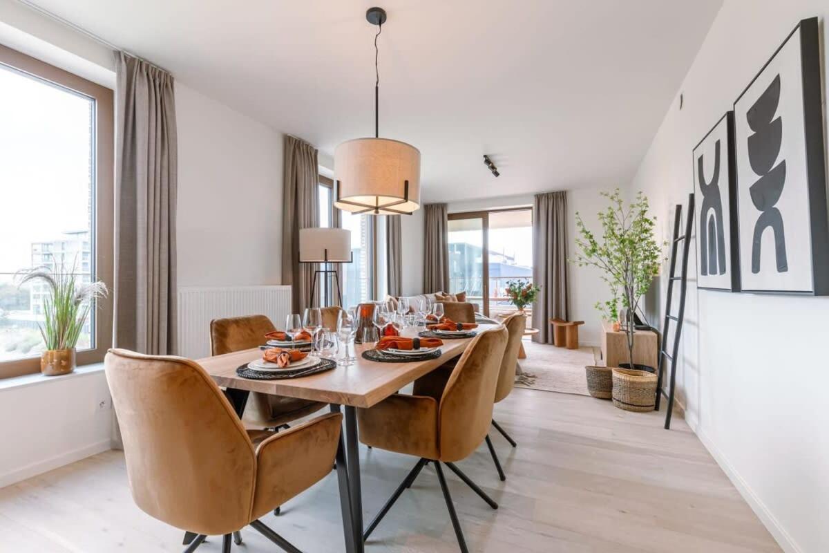 Huswell - Family Apartment Located By The Sea Oostende Exterior foto